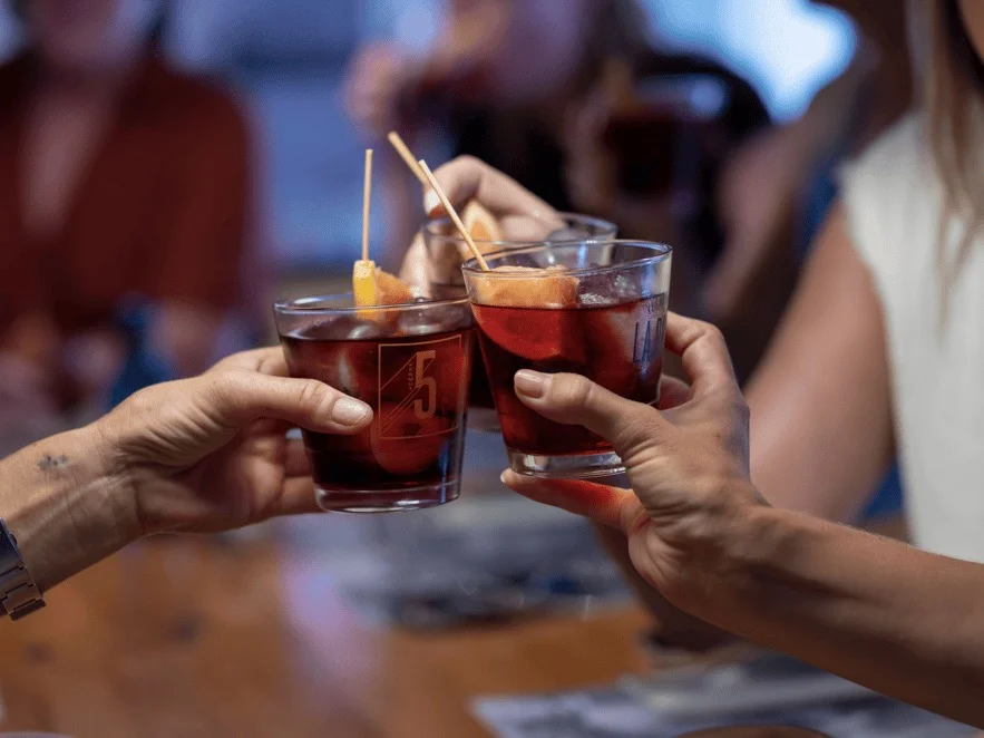 Vermut de Vermuteria la Rosa en el mejor tour gastronómico de Mallorca