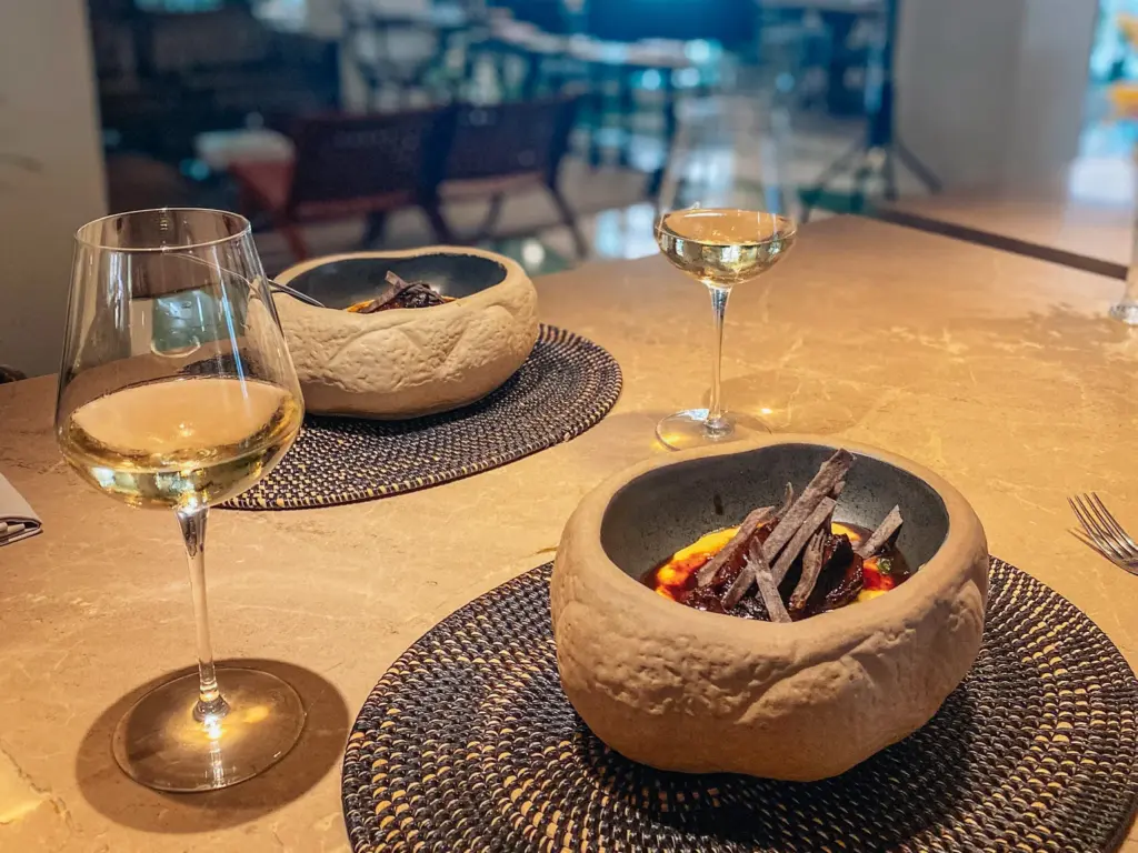 Platos gastronómicos en los mejores restaurantes de Ibiza