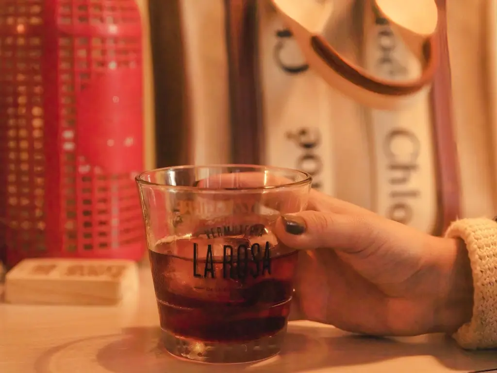 Vermut de la casa de Vermuteria La Rosa es el mejor regalo en Mallorca e Ibiza